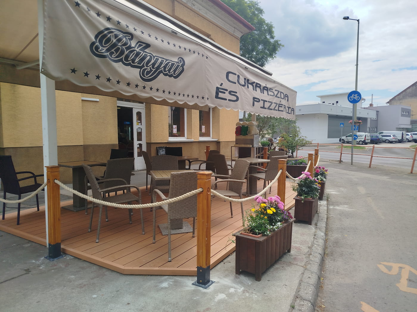 Bányai Cukrászda — Dorozsma, Dorozsmai út 193
